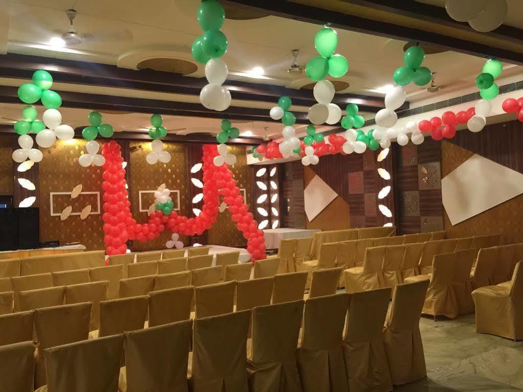 Oyo 2962 Hotel Sheel Gopal Vision Mathura Exterior foto