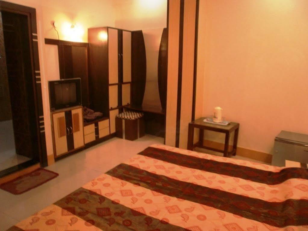 Oyo 2962 Hotel Sheel Gopal Vision Mathura Exterior foto